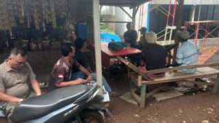 Terganggu Suara Bising, Warga Griya Prima Galaxi 2 Saat Sambangi Lokasi Proyek Pembangunan